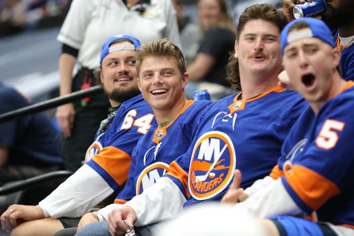 Jets QB Zach Wilson at Islanders Game
